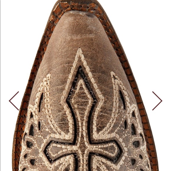 Corral Black Sequin Inlay Cross & Wing Snip toe - Picture 4 of 6